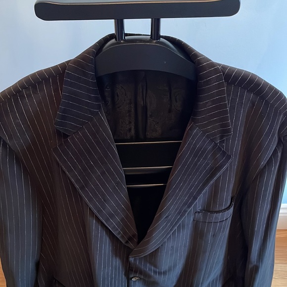 Beautiful Sport Jacket - Picture 2 of 7